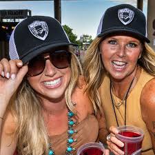 Chief Merch (@chiefmerchandise) · Instagram 照片和视频