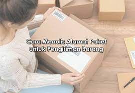 Cara tulis alamat pengiriman untuk dokumen atau surat • di sebelah belakang baik itu kiri atas atau bawah kamu tulis lengkap alamat, nama pengirim, dan kontak nomor telepon. Cara Menulis Alamat Paket Untuk Pengiriman Barang Beserta Contohnya