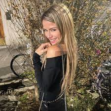 Get the latest player stats on camila giorgi including her videos, highlights, and more at the official women's tennis association website. Camila Giorgi Deleted A Post In Instagram 2020 11 08 20 55 38 Undelete Russia