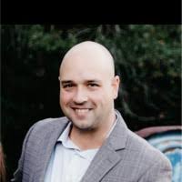 Stephen Holloway Email & Phone Number