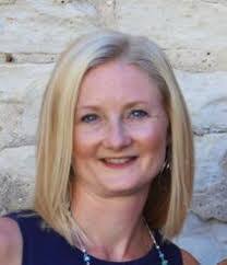 Amy Hutter's Instagram, Twitter & Facebook