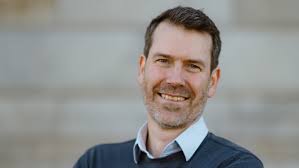 Eva Qin's email & phone