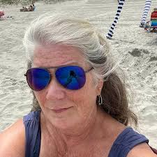 Today marks the birthday of author A.A. Milne (1882-1956) and it's also  Winnie the Pooh Day! Milne brought the beloved, honey-loving bear to life  in his stories. Despite being written almost 100