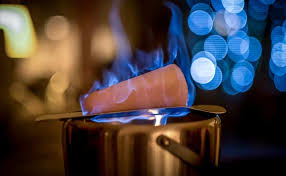Wir informieren über studien, die die auswirkungen von alkohol untersucht haben. Feuerzangenbowle Rezept Welcher Rum Myspirits Eu Spirituosen Blog