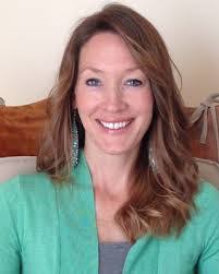 Sara Wirth's Instagram, Twitter & Facebook