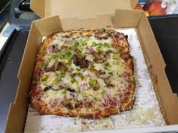 Jet's pizza mushrooms for gluten free pizza does not contain egg, fish, gluten, milk, msg, nitrates, peanuts, seeds, shellfish, soy, sulfites, tree nuts or wheat.* * please keep in mind that most fast food restaurants cannot guarantee that any product is free of allergens as they use shared equipment for prepping foods. Jet S Pizza Cincinnati 11928 Montgomery Rd Menu Preise Restaurant Bewertungen Tripadvisor