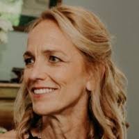 Jane Voorhees's Instagram, Twitter & Facebook