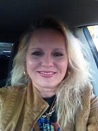 Linda Wickersham's Instagram, Twitter & Facebook