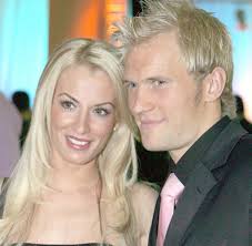 Ferchichi wurde als kind von michael und soraya lewe geboren. Anna Maria Ferchichi Bushido Ehefrau Anna Maria Ferchichi Ist Ausgezogen Ok Eigentlich Gehort Dies Nur In Die Familie Aber Da Es Bald Vor Gericht Frillbam