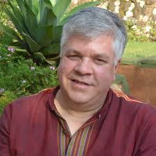 Peter Denton's Instagram, Twitter & Facebook