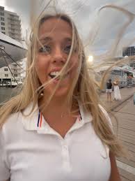 The best advertising for crab season EVER 🦀😁 by Constance Josanu  delivered by stone crab guru Todd Markel 😎😁😇🥰🦀🤩🍸💕🥤🙌