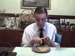 California Pizza Kitchen Four Cheese Pizza Review Youtube
