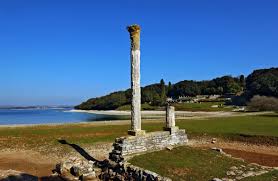Their surface area is barely seven km2, but together with the surrounding sea the total area of the park is 34 km2. Nacionalni Park Brijuni Izleti Porec Istra Sluzbeni Turisticki Portal Turisticke Zajednice Grada Poreca