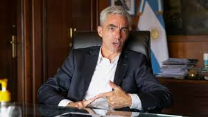 El ministro de transporte de la nación, mario meoni, falleció este viernes en la noche luego de sufrir un accidente vial a la altura de la ciudad bonaerense de san andrés de giles, según informaron fuentes oficiales. T58bditjqtkjim