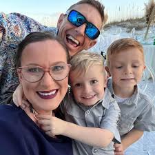 All moms deserve to know how much they are loved. Show your mom some love  by tagging her in the comments, and she will be entered to win a special  Mother's Day