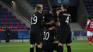 Our u21s are working hard at their training camp in south tyrol, preparing for monday's @uefaunder21 quarterfinal against denmark! I4xqnawl6rsmam