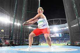 Maybe you would like to learn more about one of these? Wlodarczyk With 82 87m Almost Breaks World Record Watch Athletics