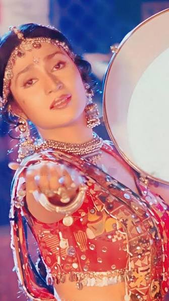 Pardesi Pardesi, Song from the film Raja Hindustani (1996), Singers: Udit Narayan, Alka Yagnik, Sapna Awasthi, Music Composer: Nadeem-Shravan, Lyricist: Sameer, Film Director: Dharmesh Darshan, Music ...