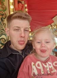 Donna Ditto's Instagram, Twitter & Facebook