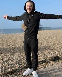 Along with that, his music mixes up with edm, hip hop, and trap music, which is the best thing about him. Who Is Arrdee Rapper S Real Name Age Instagram Revealed Capital Xtra