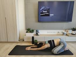 Her daily yoga tv shows are regularly watched by millions of people around the globe on five continents. The Sense Of Commuting Ritual Is Immortal Seven Suitable Yoga Pose For Working At Home Bone Talk Running And Cycling Bone Talk Bone
