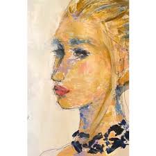 Holly Irwin's Instagram, Twitter & Facebook