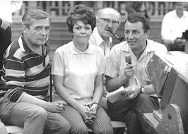 Jiřina bohdalová has 5,716 members. Uzivatel Ac Sparta Praha Historie Na Twitteru Herci Frantisek Filipovsky Jirina Bohdalova A Vaclav Voska Na Treninku Sparty Spartahistorie