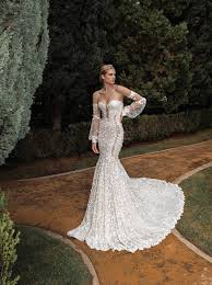 This dresses can be in rustic or royal style, all depends from yours preferences. 10 Spectacular Long Sleeve Wedding Dresses For Winter Brides Galia Lahav