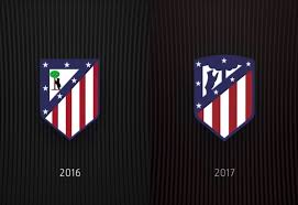 Het wordt in clubverband gespeeld sinds het laatste decennium van de 19e eeuw. Het Probleem Van De Moderne Voetbal Schilden De Logo S