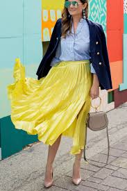 Black And Yellow Pleated Skirt Yellow Satin Pleated Skirt With A Navy Wool Blazer Yellow Pleated Skirt Blue Skirt Outfits Satin Pleated Skirt
