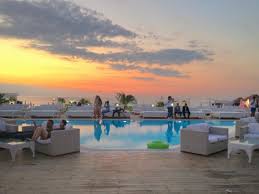 Cazare hotel dorna 3*, mamaia demipensiune / all inclusive. Romania Constanta Mamaia Legaga Romania Romania Travel Romania Travel Around The World