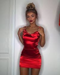 Pin En Enges Kleid Outfit