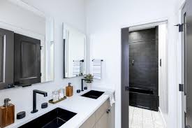 Smart home hgtv spacious kitchens hgtv kitchens kitchen kitchen design kitchen pictures kitchen remodel new kitchen. Pictures Of The Hgtv Smart Home 2020 Upstairs Hall Bathroom Tour The Hgtv Smart Home 2020 In Pittsburgh Hgtv
