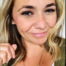 Emily Minor (@emilyminor2)