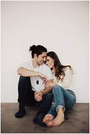 How Do You Love Couple Photoshoot Poses Couple Picture Poses Couple Photography