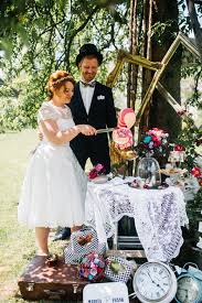 Heiraten Wie Alice Im Wunderland Alice Im Wunderland Hochzeit Kleid Hochzeit Und Heiraten