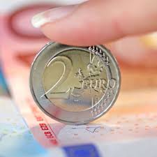 Die2 euro münzen nehmen unter den euromünzen eine besondere stellung ein. Ebay Besitzen Sie Diese 2 Euro Munze Dann Konnten 54 000 Euro Drin Sein Geld