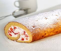 Erdbeerroulade Rezept Biskuitteig Lebensmittel Essen Und Erdbeerroulade