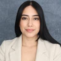 Lucia Mclaughlin's Instagram, Twitter & Facebook