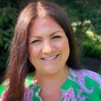 Lisa Freda's Instagram, Twitter & Facebook