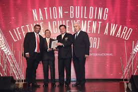 When airasia came into the picture all of a sudden leadership in organization tony fernandez. Tony Fernandes Recognised For Nation Building Lifetime Achievement Airasia Newsroom