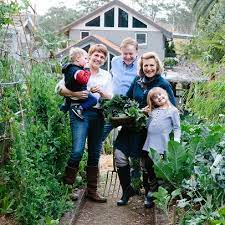 Garden clinic surrey is our garden landscape maintenance company and is the sister company to our tree clinic surrey, both companies are based in woking, surrey. Meet The Garden Clinic Team