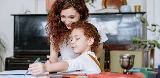 Sunt trei copii care au teme suplimentare din cauza de religie! Jocuri Si Activitati Pentru Copii In Perioada De Izolare Mami Si Copilul