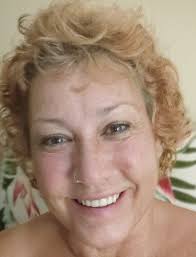 Are You looking for a Reliable House and/or Pet Sitter in/ around Hawaiian  Paradise Park; Request Resume in Comments