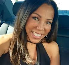 Magaly Febles respalda la candidatura presidencial de Luis  Abinader▻▻https://bit.ly/31APaYW #elCaribe