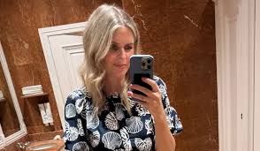 Christina Khalil live first time seeing slip