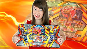 What is image size and resolution? Des Eclairs Parmi Les Flammes Ouverture Du Coffret Pokemon Dracaufeu Gx Youtube
