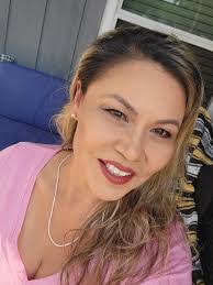 Marissa Morrow's Instagram, Twitter & Facebook