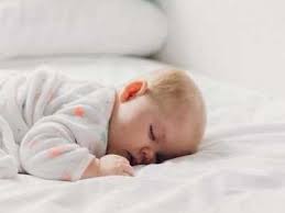 While some toddlers are able to switch into a bed around 18 months, others might not transition until they're 30 months (2 1/2 years) old or even 3 to 3 1/2. Childrens Beds Most Popular Beds For Your Toddler Most Searched Products Times Of India