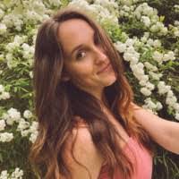 Erin Mcconville's Instagram, Twitter & Facebook